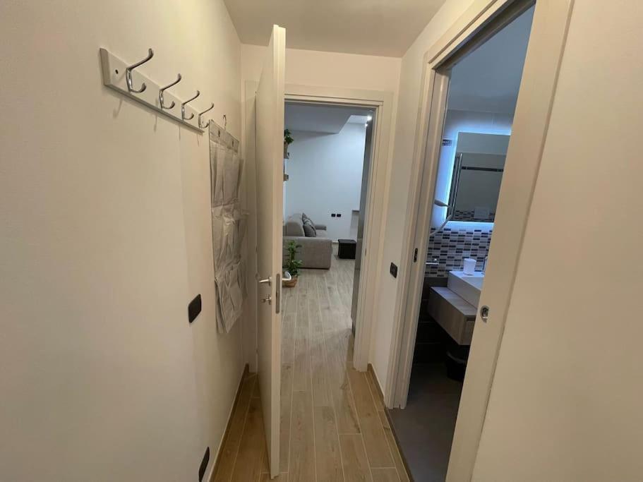 Nel Quartiere Bayres Suite Completamente Rinnovata Милан Экстерьер фото