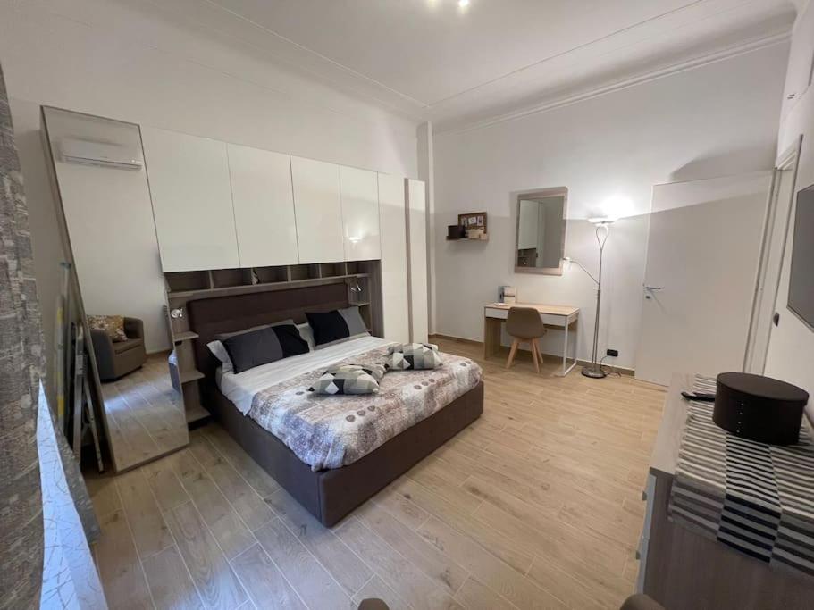 Nel Quartiere Bayres Suite Completamente Rinnovata Милан Экстерьер фото