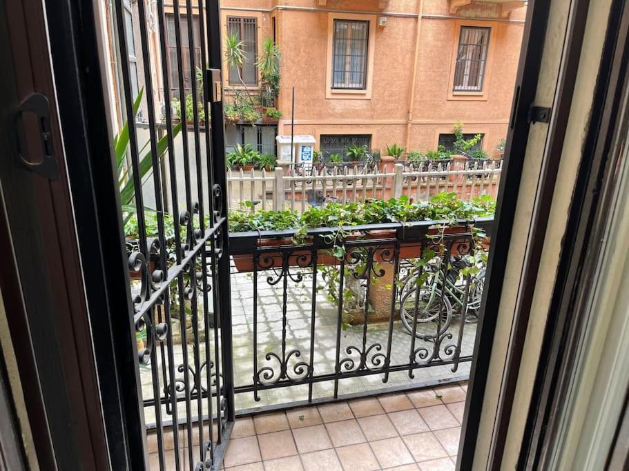 Nel Quartiere Bayres Suite Completamente Rinnovata Милан Экстерьер фото