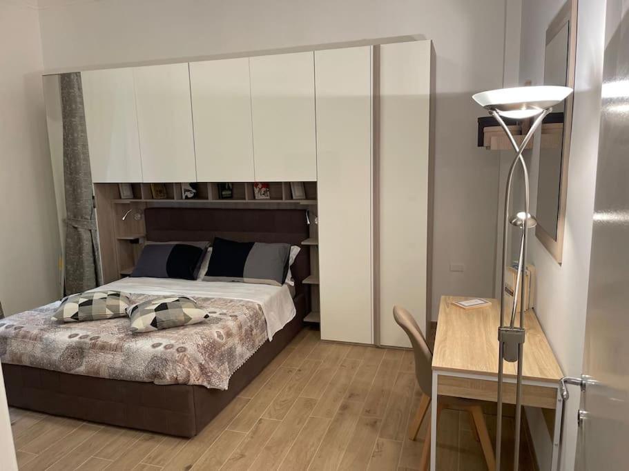 Nel Quartiere Bayres Suite Completamente Rinnovata Милан Экстерьер фото